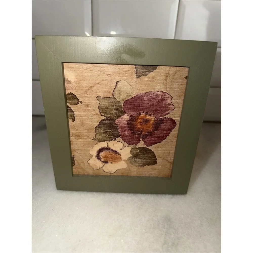 Belk Bali Wooden Tissue Cover With Matching Trash‎ Can GW999 Olive Green